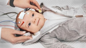 Phim Năm đầu đời - Babies (2020) Phim Năm đầu đời - Babies (2020)